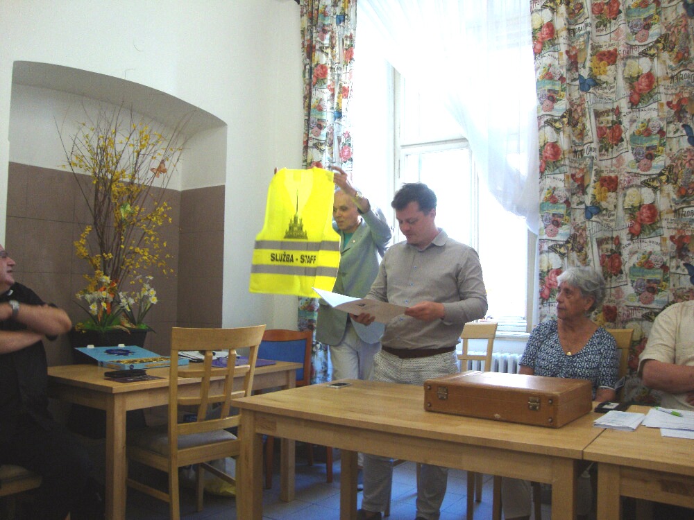 dsc09092-b.jpg