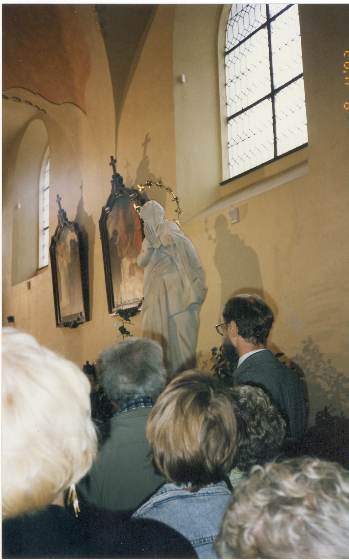 PM z exilu basilika 1993 4.jpg