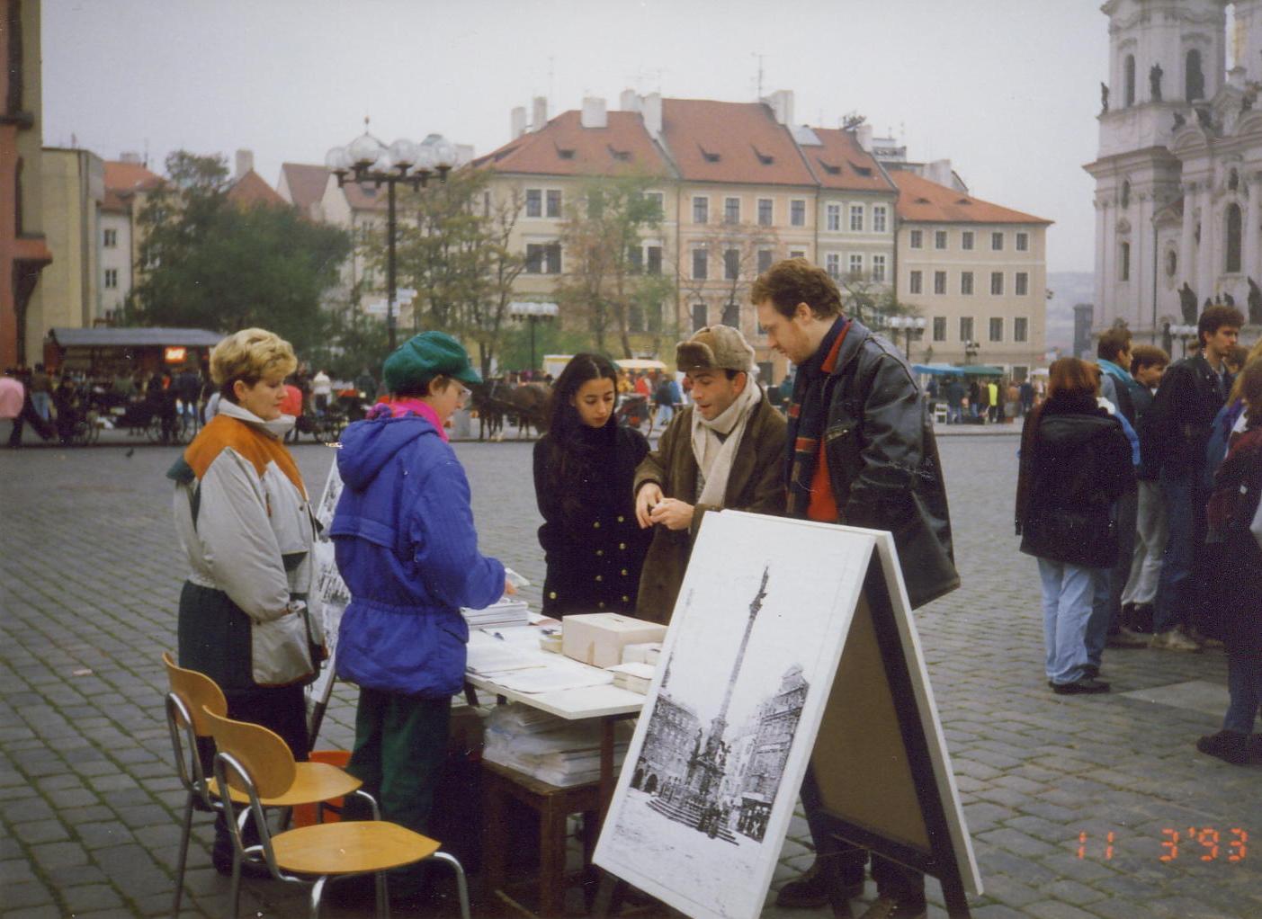 Základní kámen stánek1.jpg